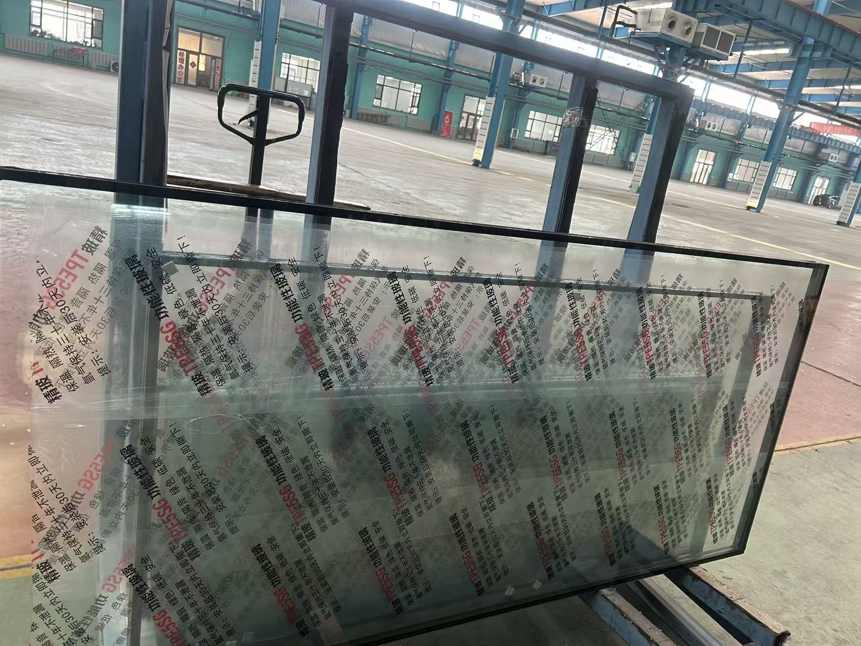 襄阳市玻璃源头工厂玻璃幕墙 - 价格